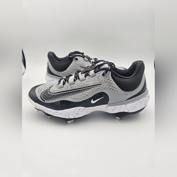 Nike Alpha Huarache Elite 4 Low Grey/Black Baseball Cleats